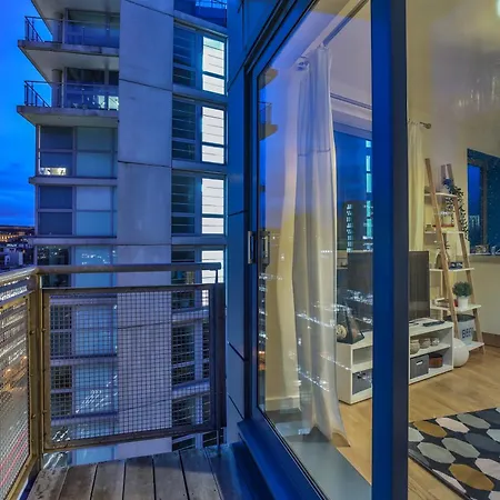 Skyview Apartment By Noknokstay - City Centre With Parking - Group, Family, Business Sheffield Exterior photo