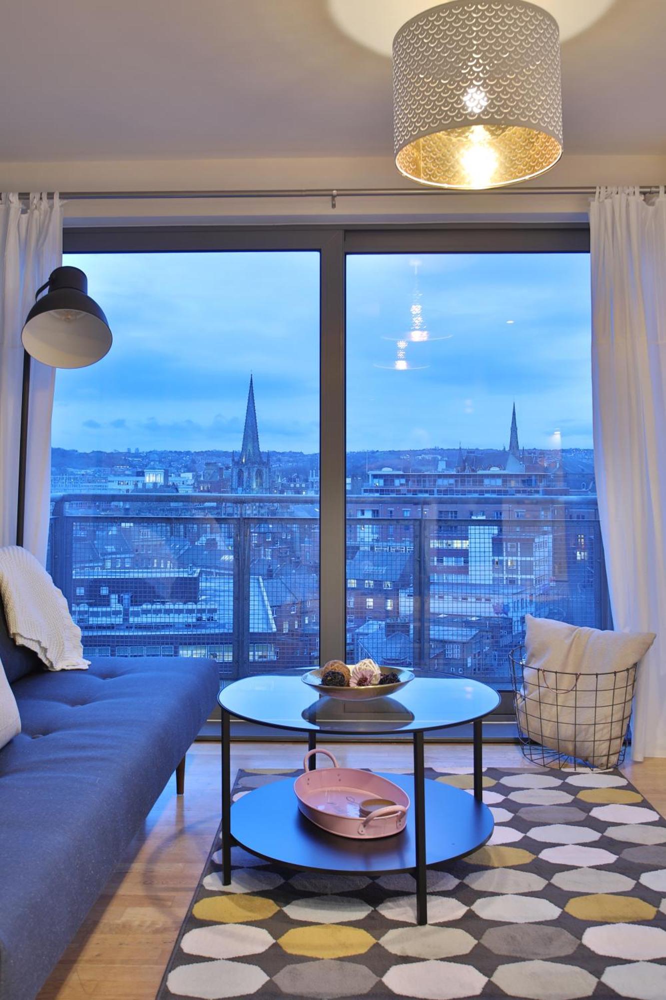 Skyview By Noknokstay - Centre With Parking - Group, Family, Business Apartment Sheffield